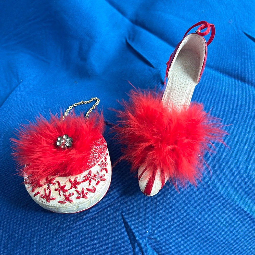 Set of 2 ornaments